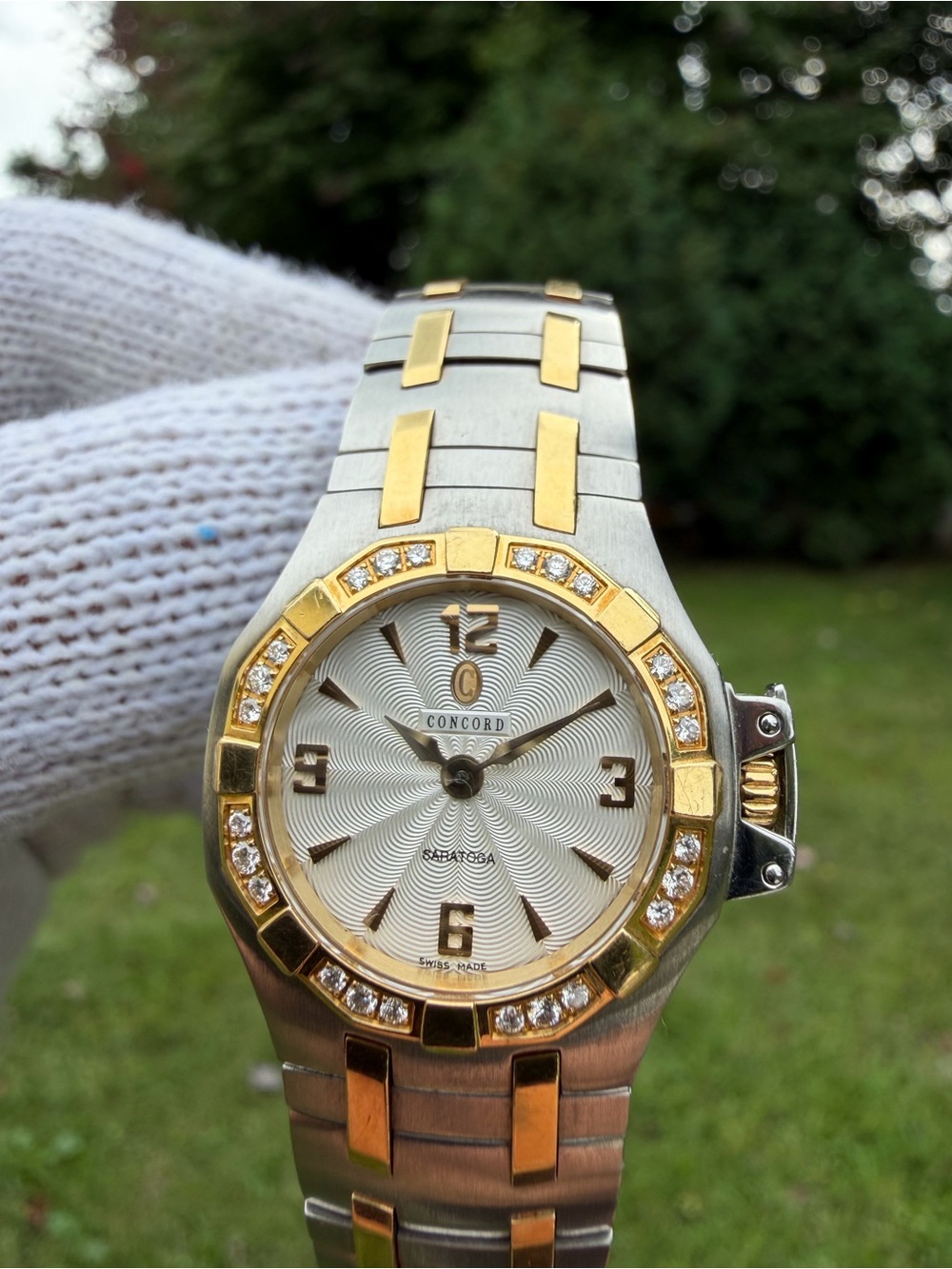 Concord Saratoga 16.25.1833S Ladies Watch 18K Gold Steel Diamond Bezel Two Tone